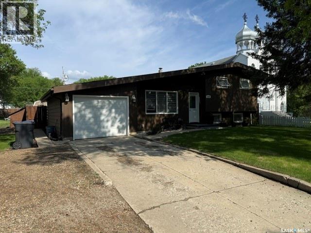 136 Windsor Avenue Property Photo 1