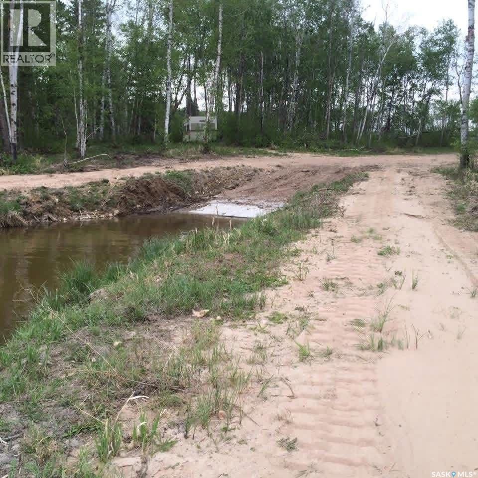 Lot 4, Block 6 Poplar Place Property Photo 5
