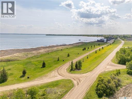 730 Lakeshore Drive Property Photo 14