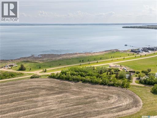 730 Lakeshore Drive Property Photo 16
