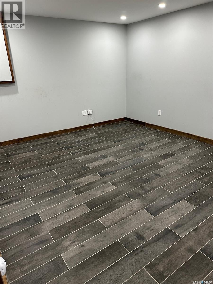 5 109 Industrial Drive Property Photo 20
