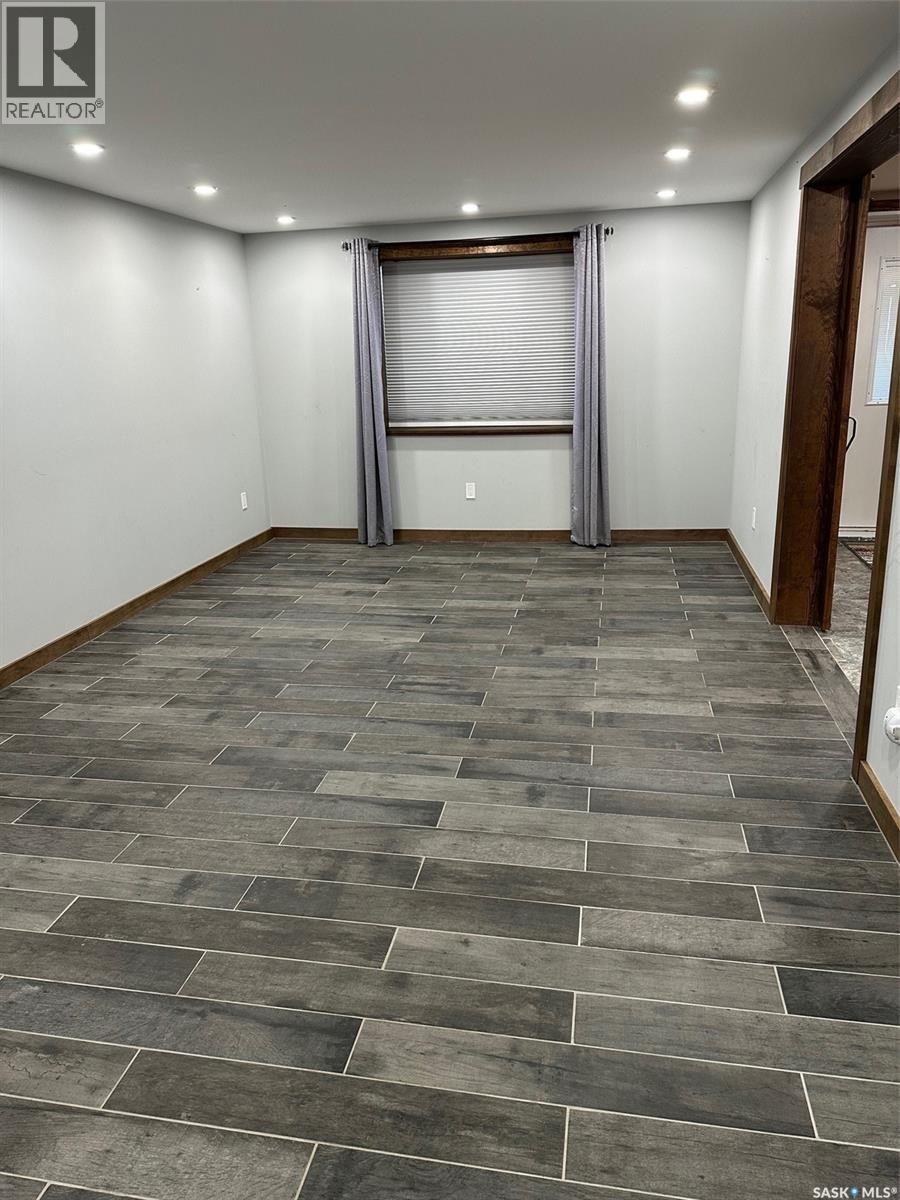 5 109 Industrial Drive Property Photo 21