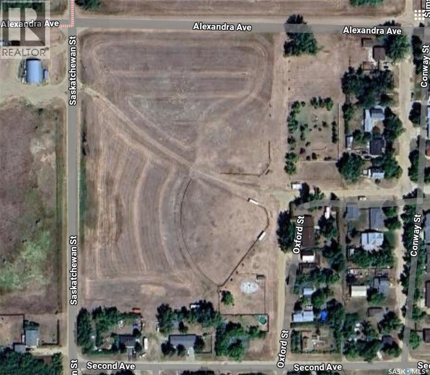 107 Saskatchewan Street Property Photo 11