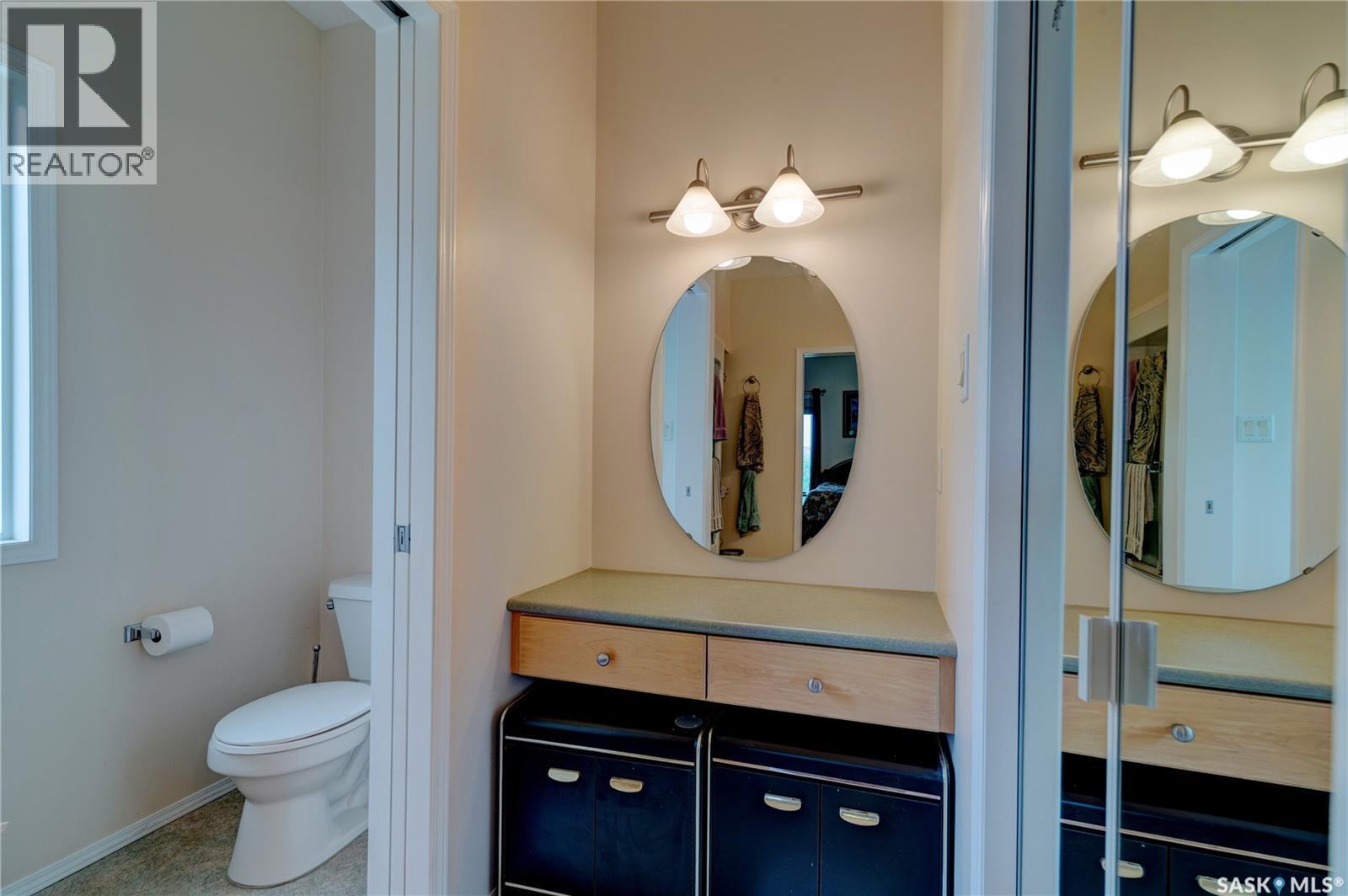 3511 Bishop Crescent E Property Photo 21