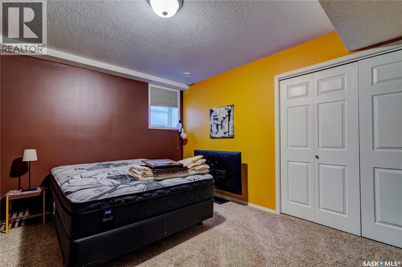 3511 Bishop Crescent E Property Photo 33