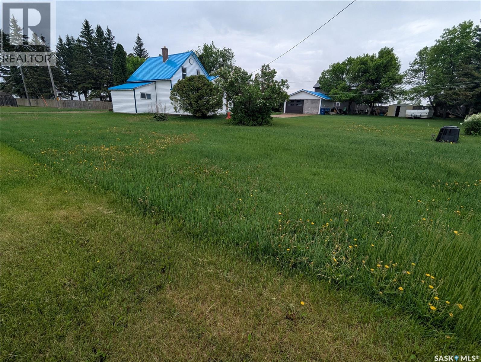 209 Lerew Street Property Photo 8