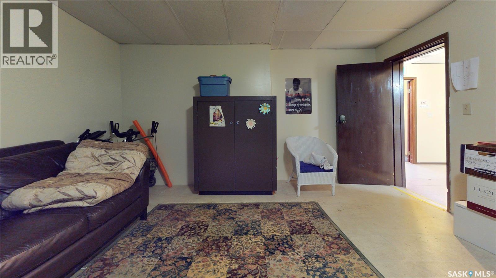 33-35 Pacific Avenue Property Photo 35