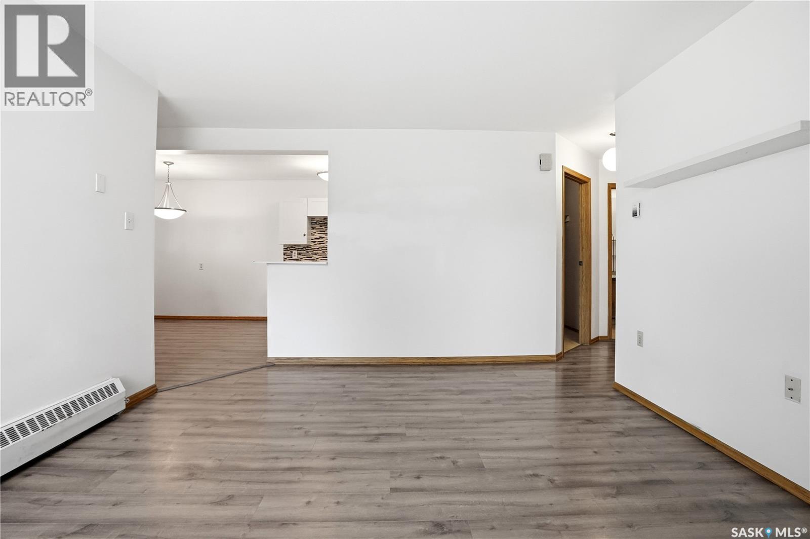 105 2511 Neff Road E Property Photo 13