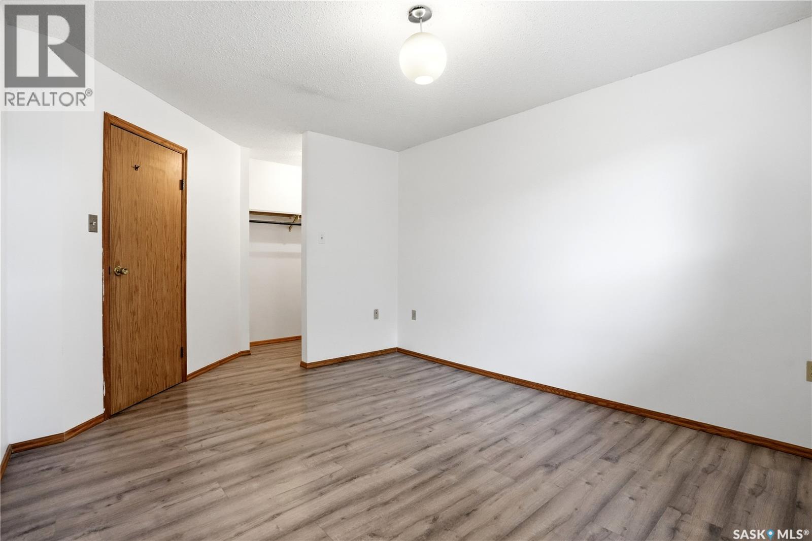 105 2511 Neff Road E Property Photo 16