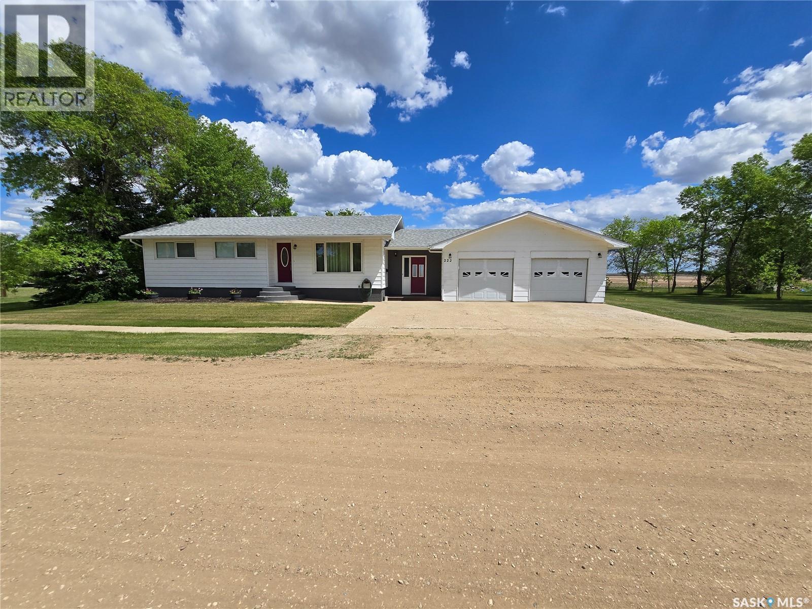 222 Torbay Street Property Photo 1