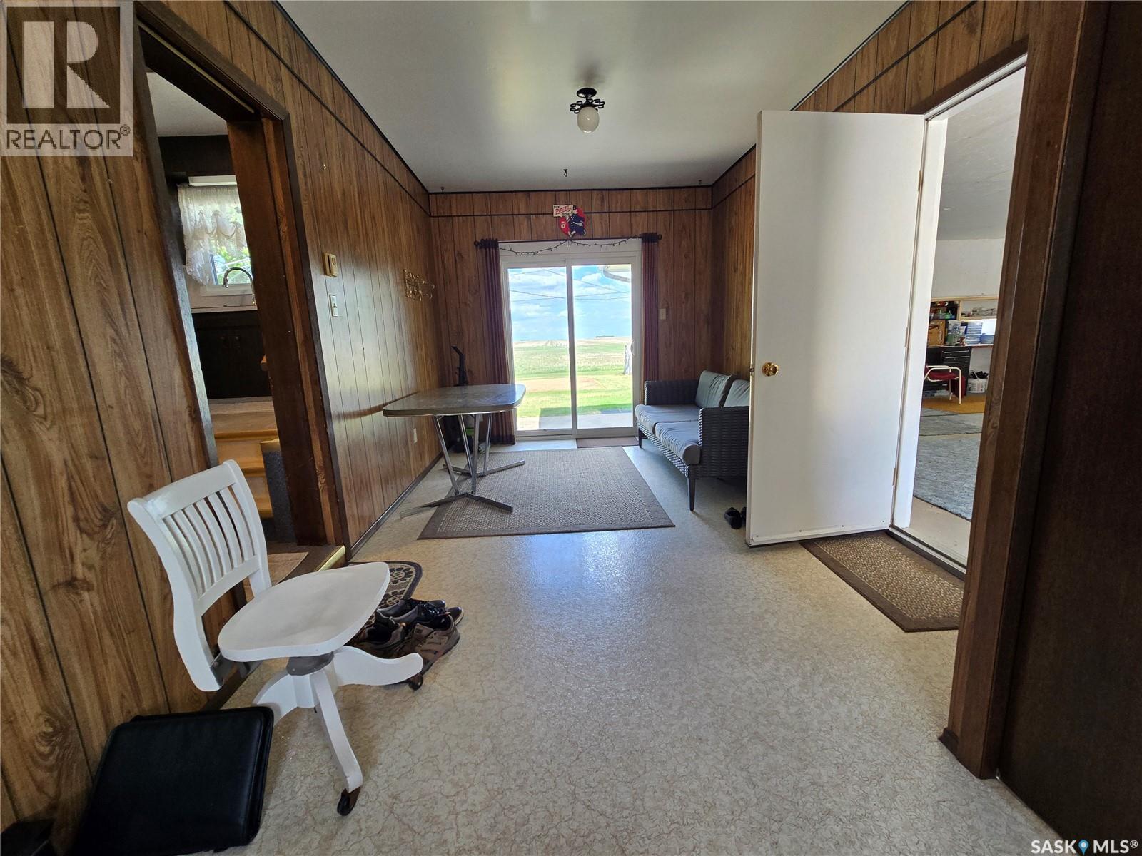 222 Torbay Street Property Photo 29