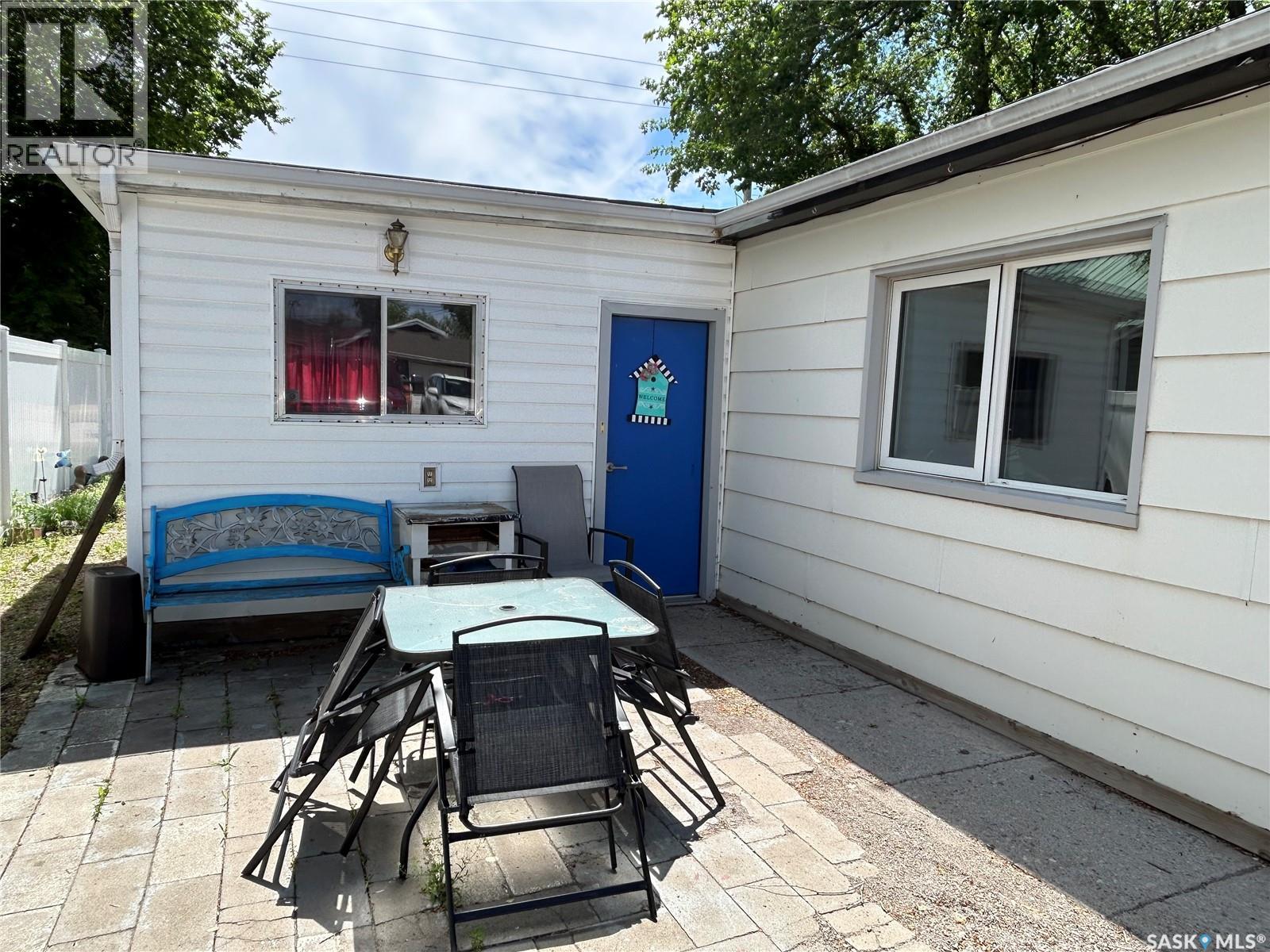 829 King Street Property Photo 21