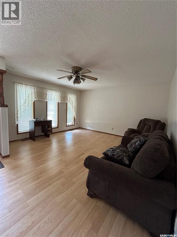 8 Mcculloch Street Property Photo 4