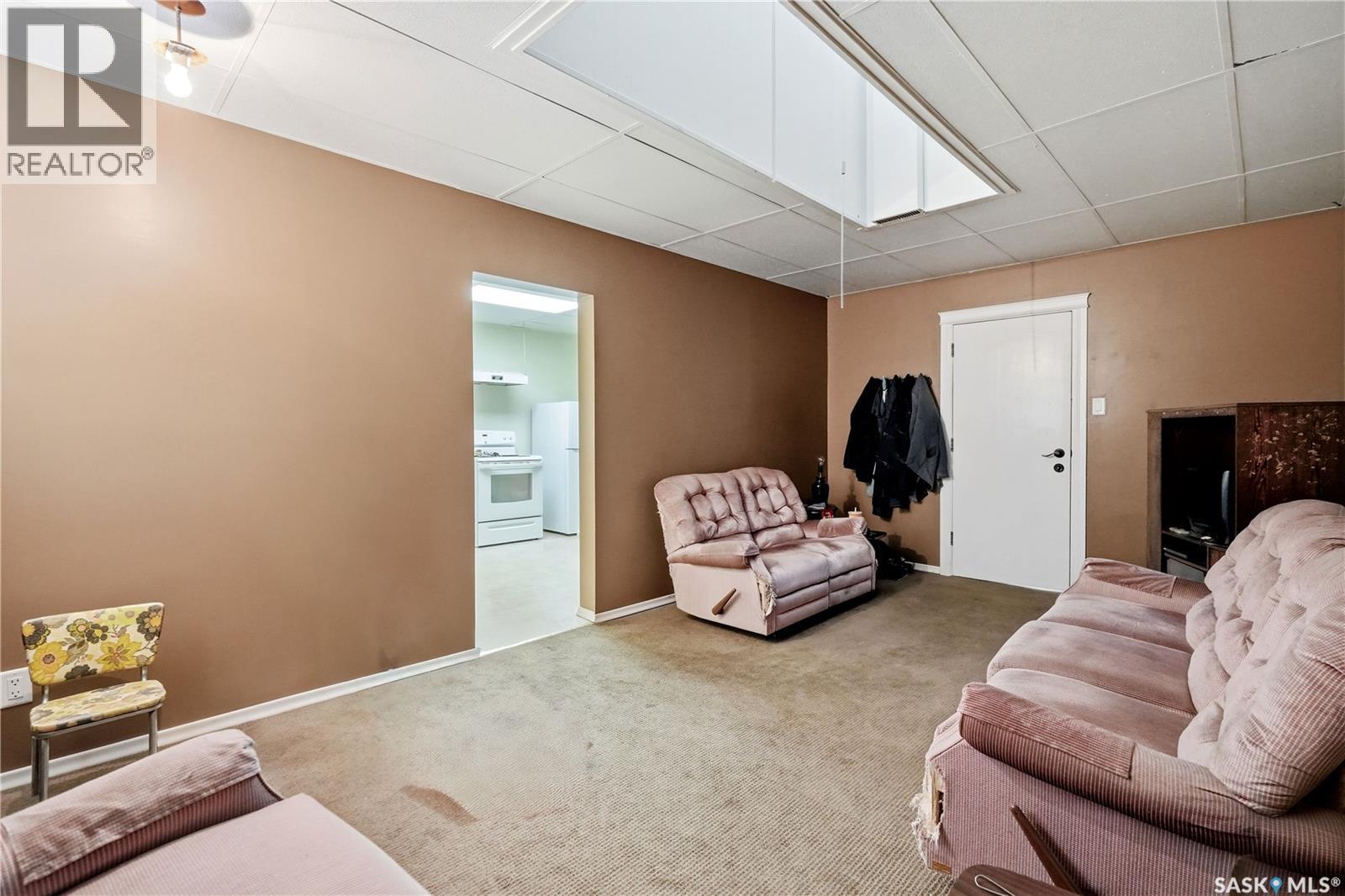 110 Main Street N Property Photo 63