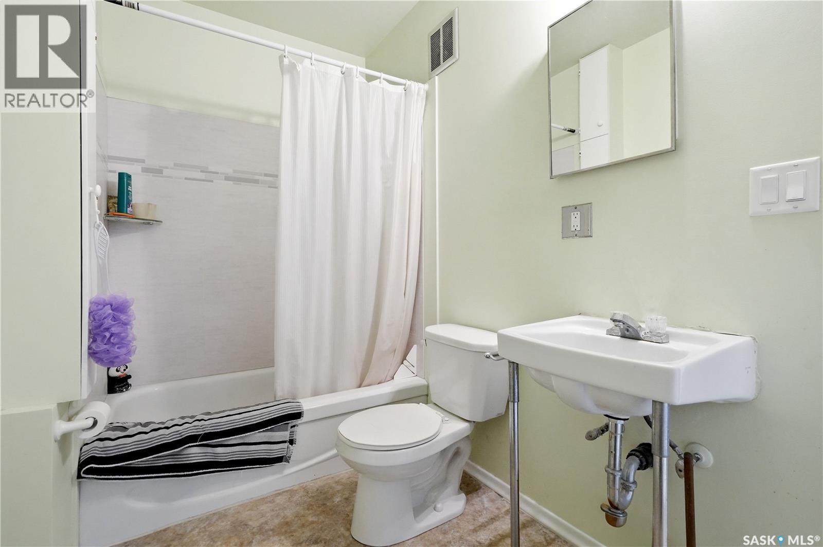 110 Main Street N Property Photo 71