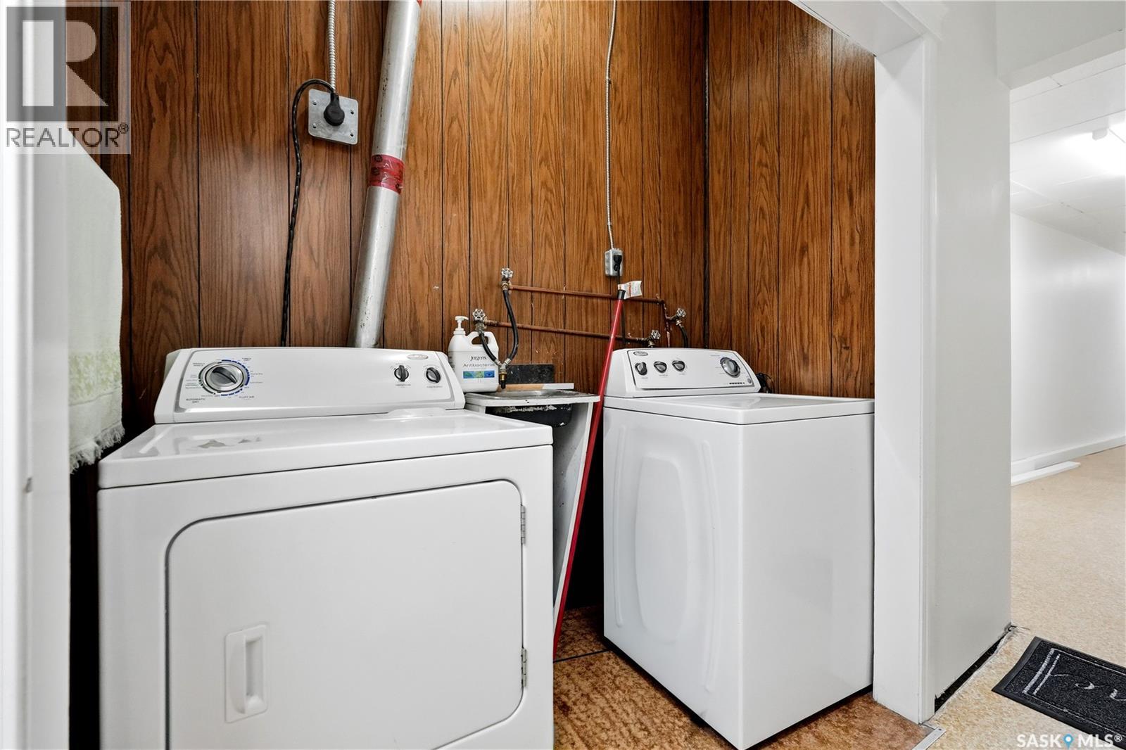 110 Main Street N Property Photo 72