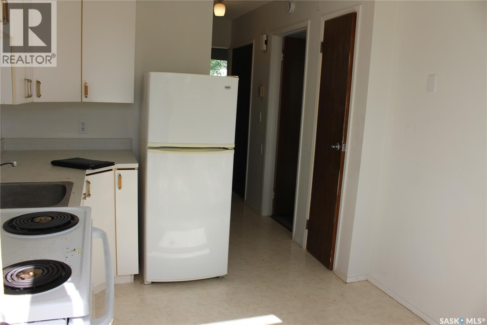 810 8th Street Property Photo 6