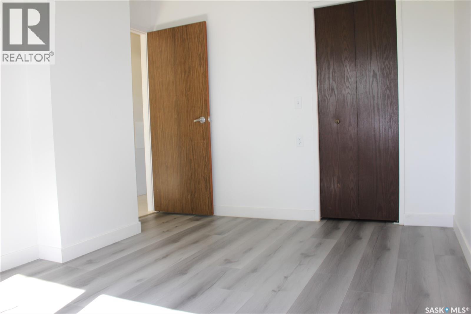 810 8th Street Property Photo 8