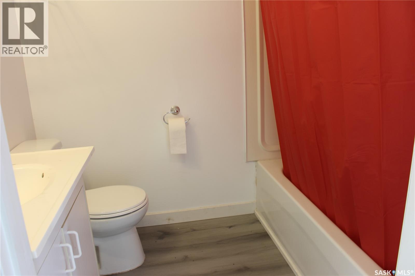 810 8th Street Property Photo 11