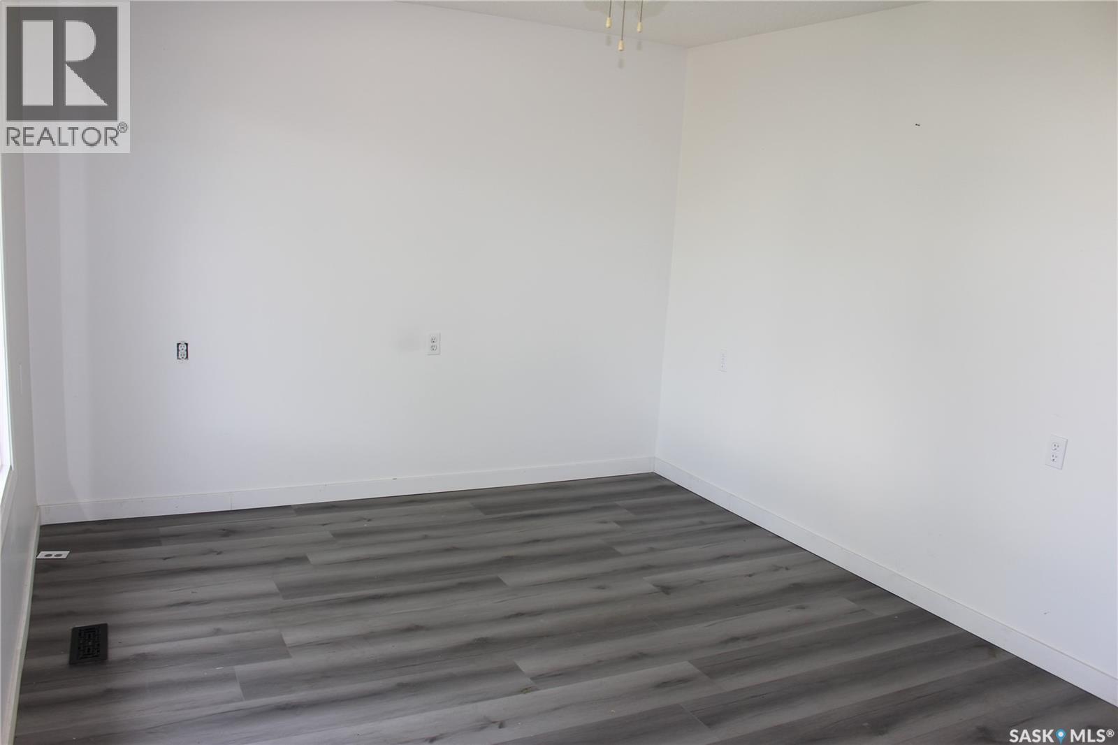 810 8th Street Property Photo 13