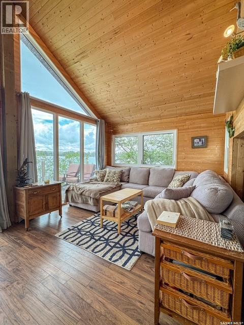 59 Clearwater Lake Property Photo 3