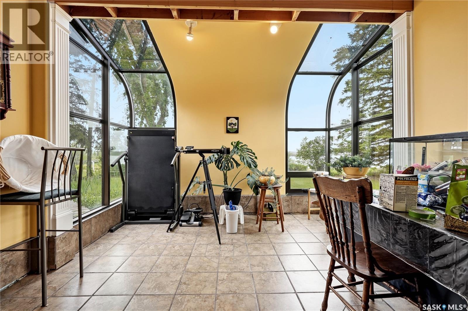 21 Pelican Street W Property Photo 21