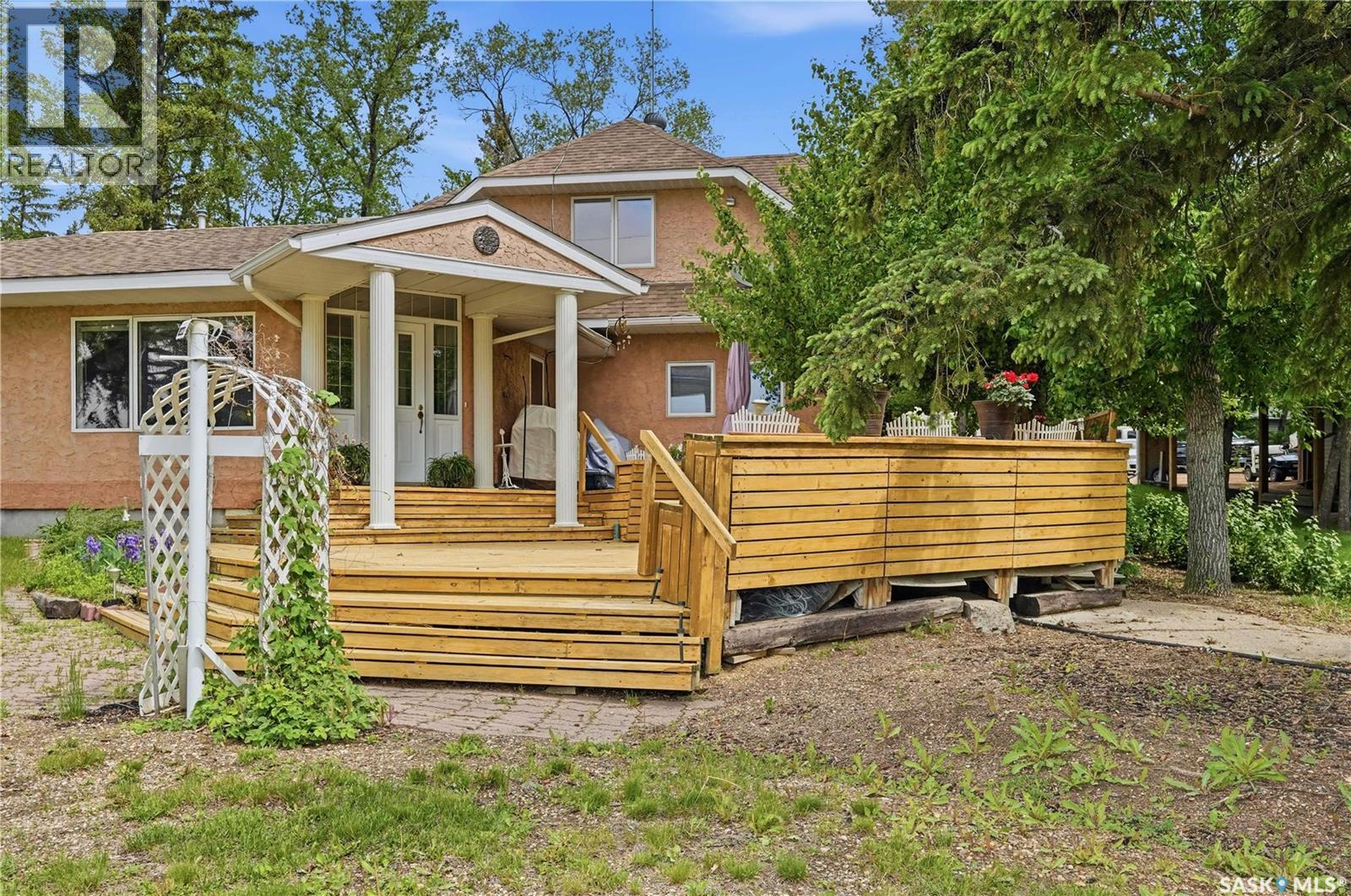 21 Pelican Street W Property Photo 59
