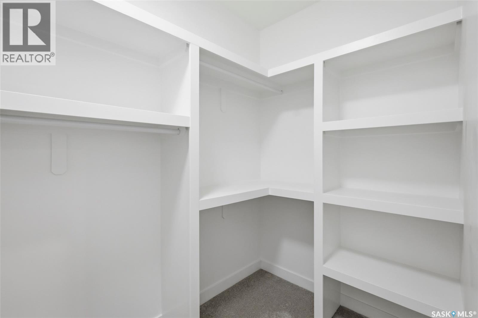 1158 Nightingale Terrace Property Photo 16