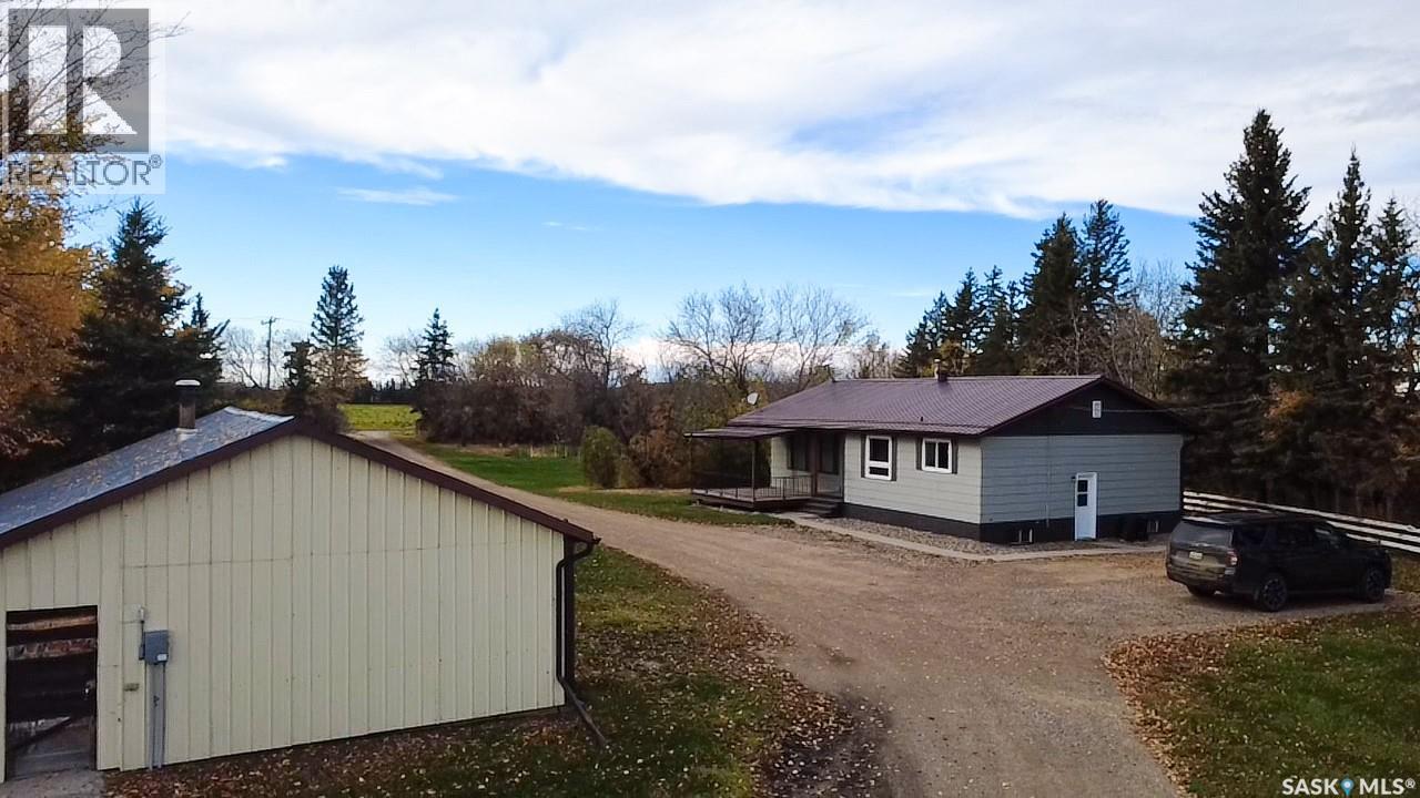 Cabana Acreage Property Photo 1