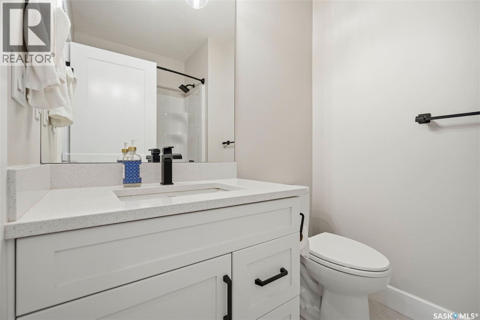 322 Dagnone Crescent Property Photo 39