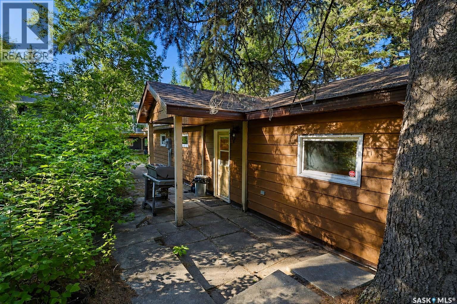 183 Carwin Park Drive Property Photo 4