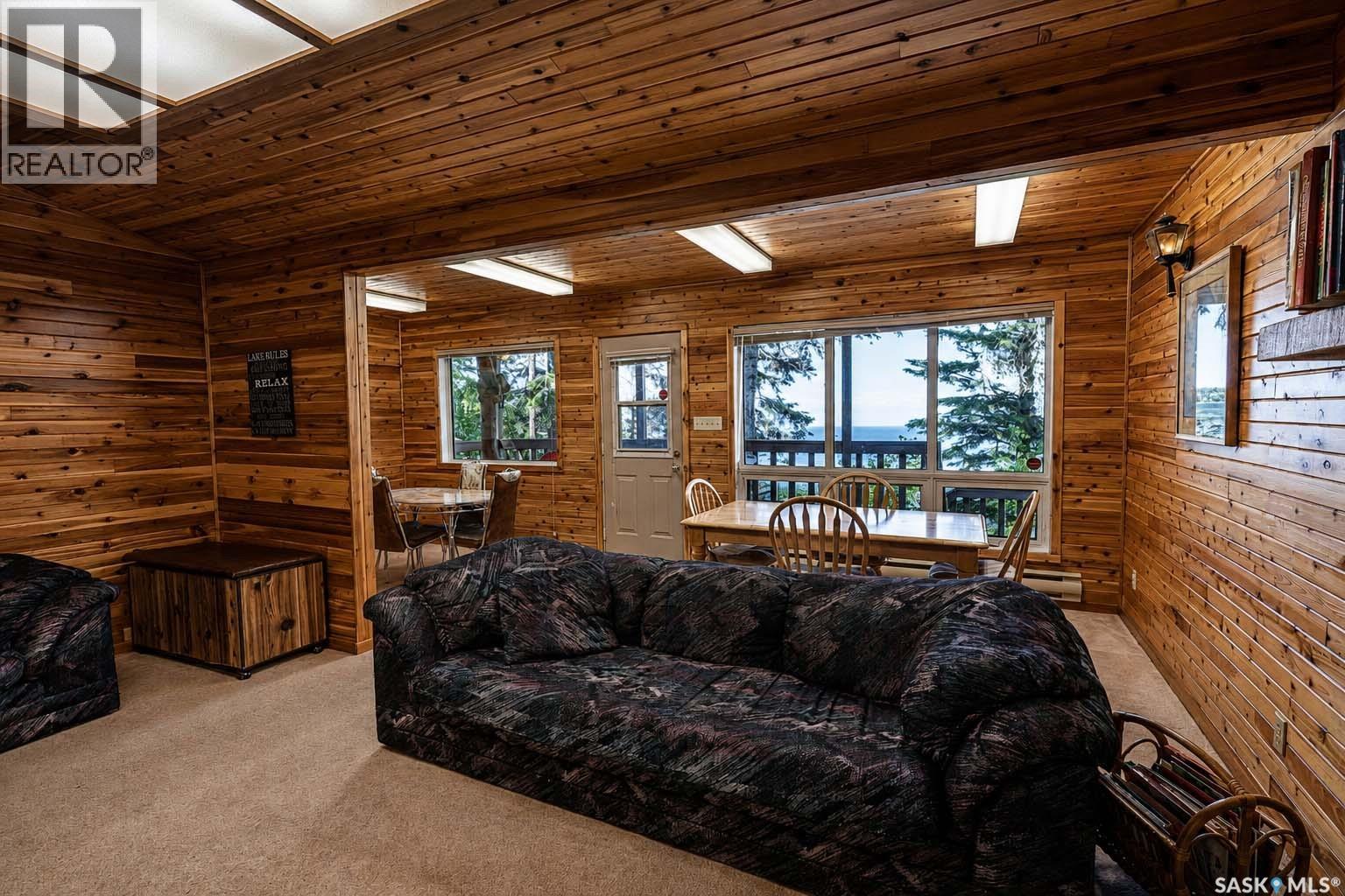 183 Carwin Park Drive Property Photo 16
