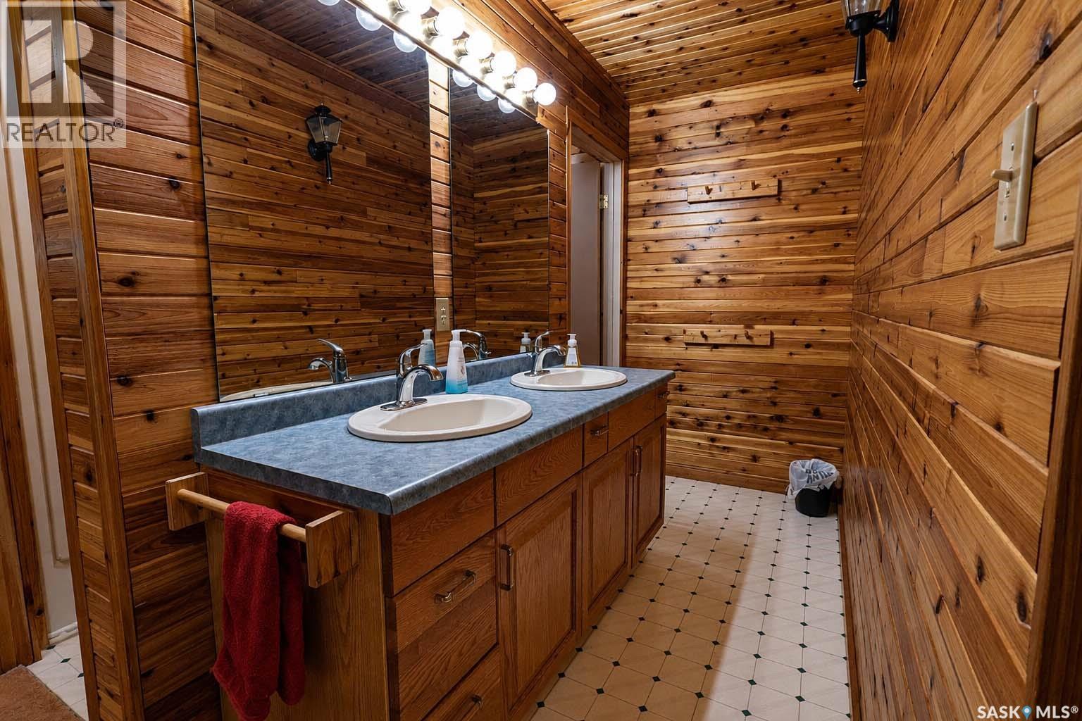 183 Carwin Park Drive Property Photo 26