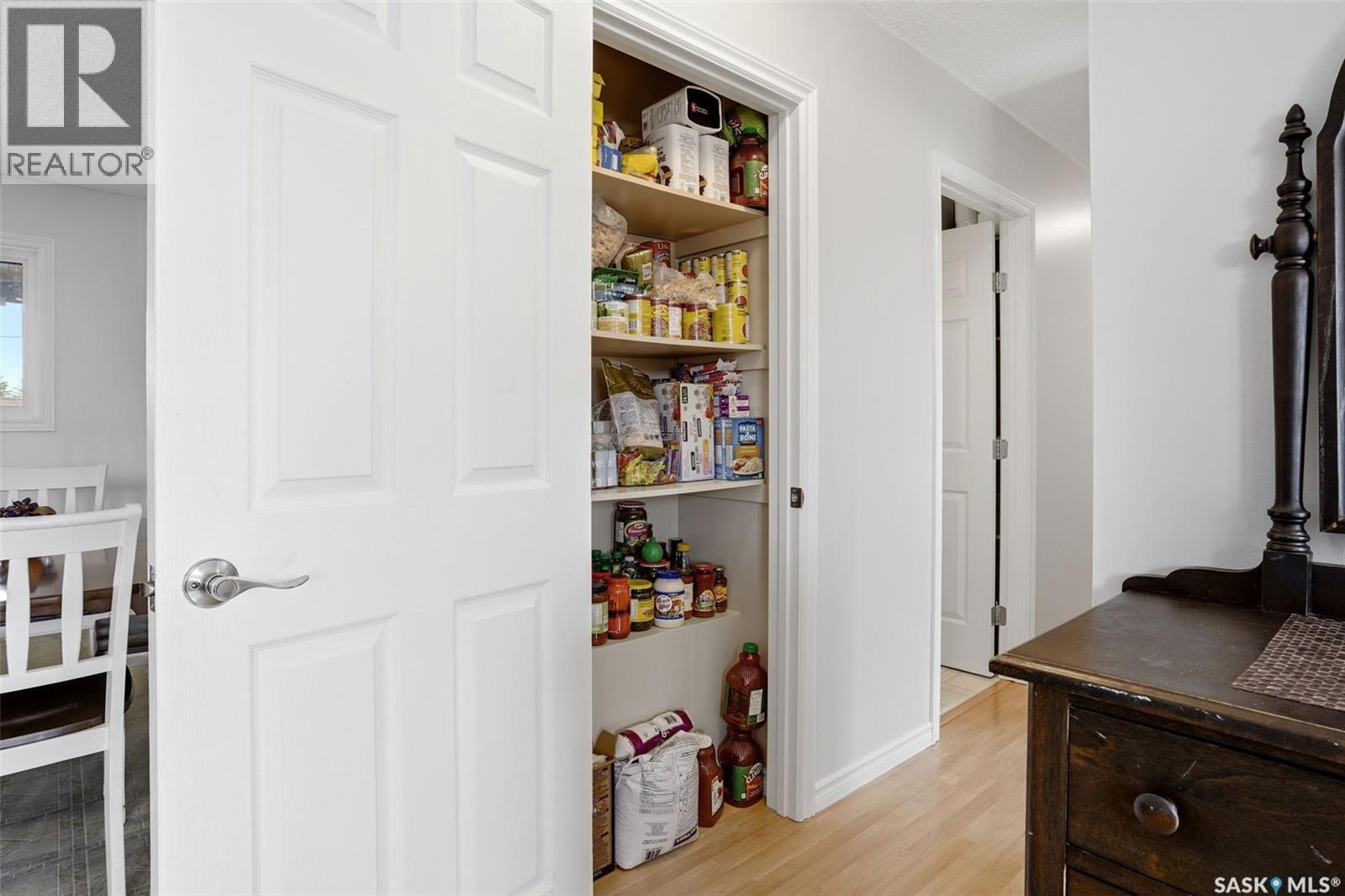 327 Coteau Street Property Photo 13