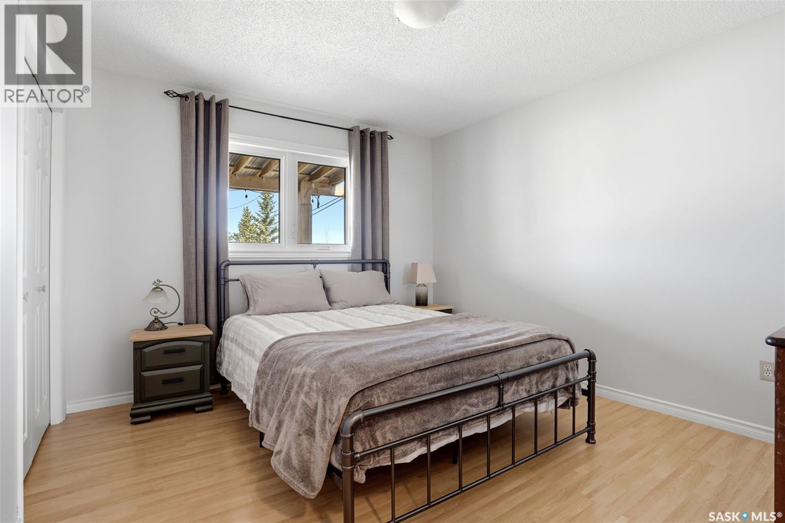 327 Coteau Street Property Photo 15