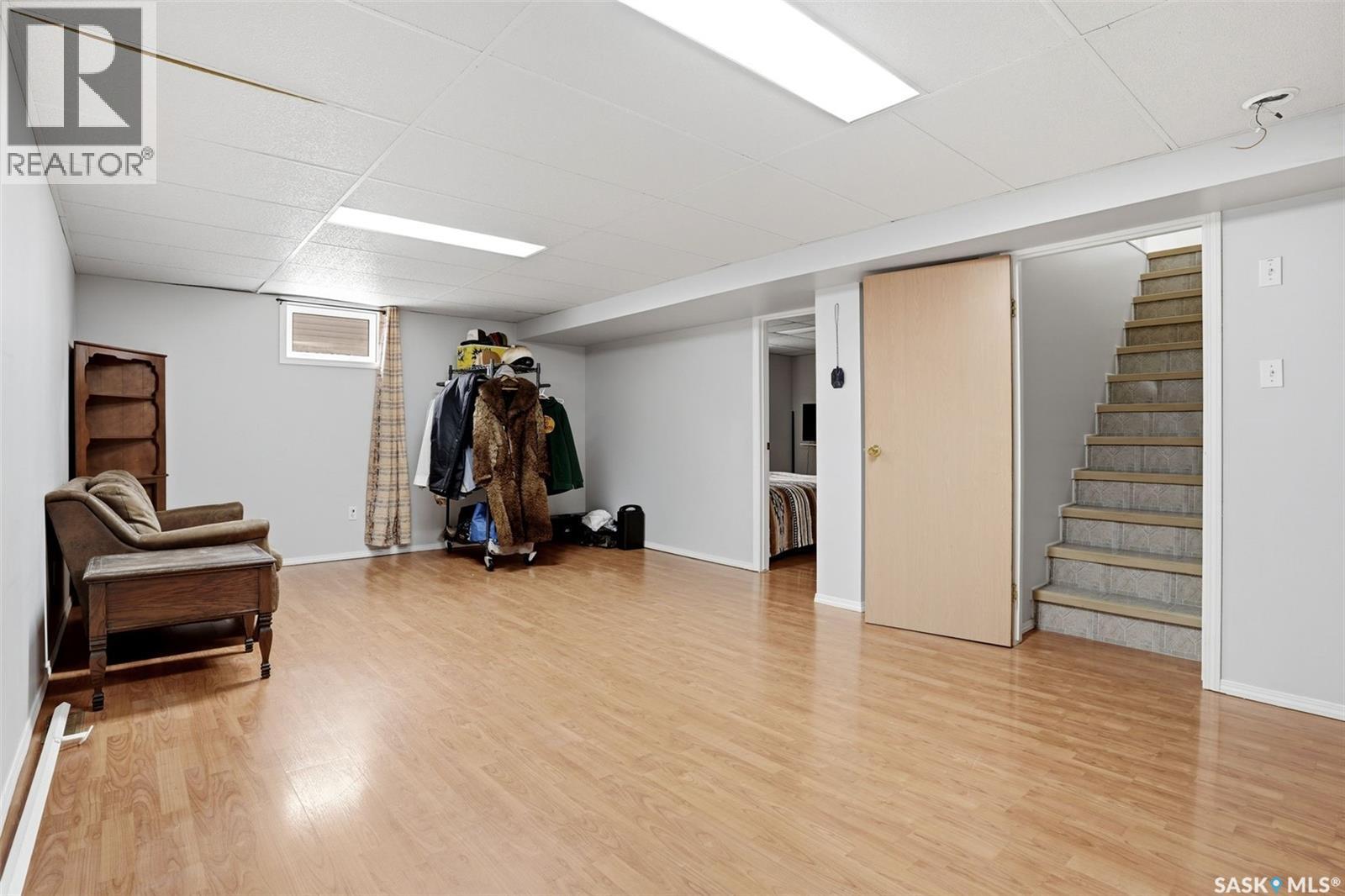 327 Coteau Street Property Photo 23