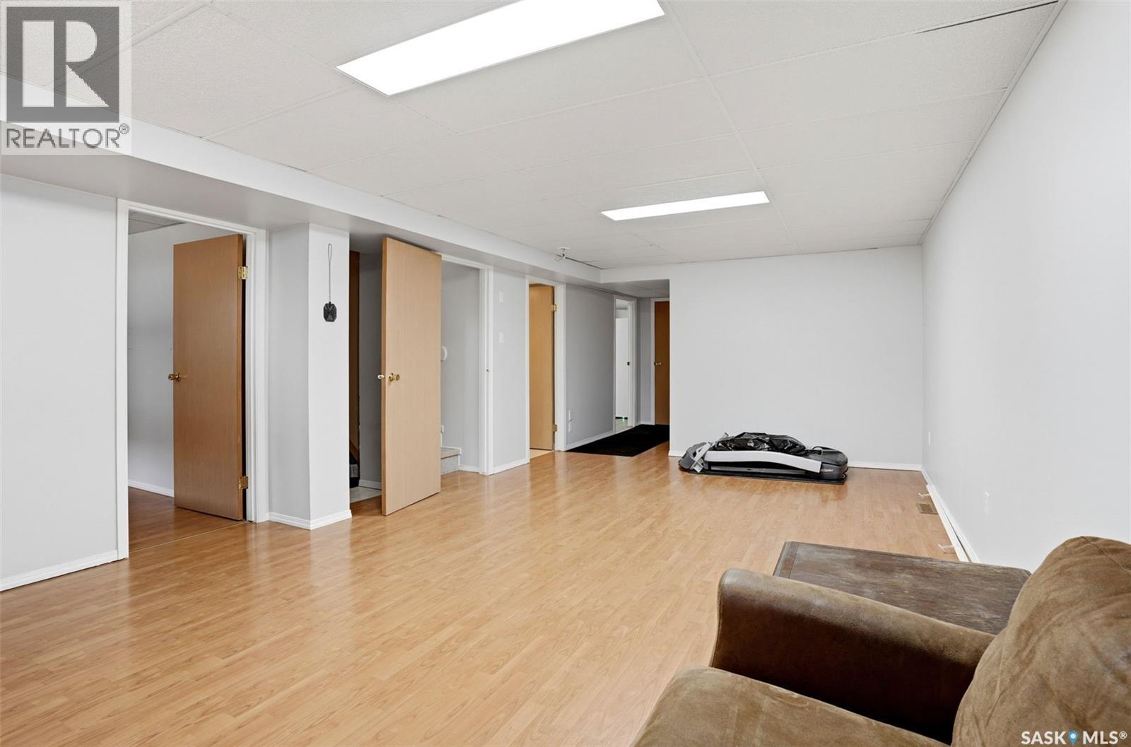 327 Coteau Street Property Photo 25