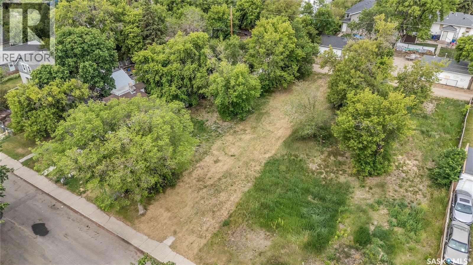 431a R Avenue S Property Photo 5