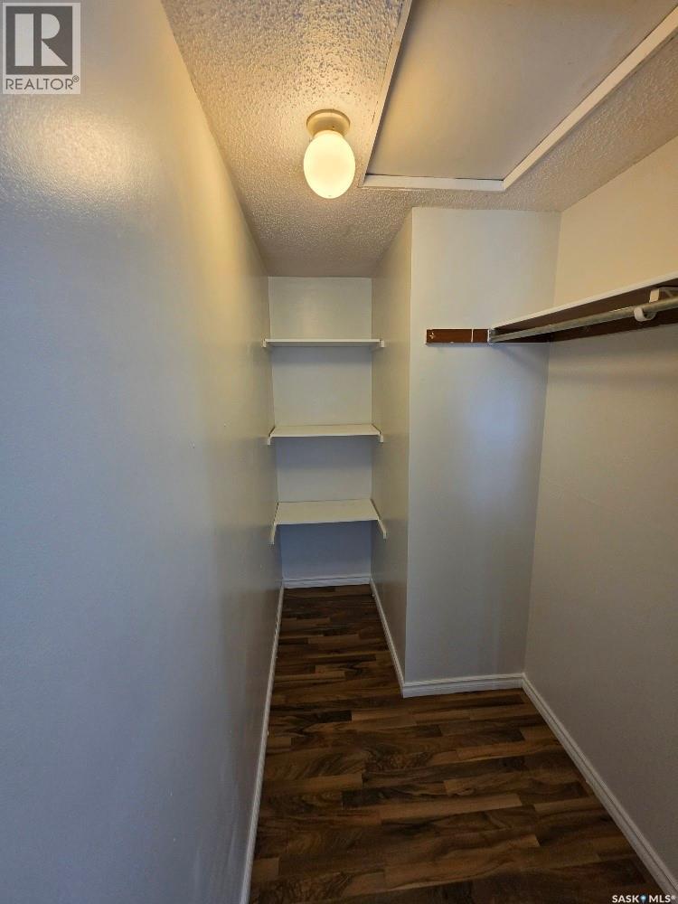 515 St John Street Property Photo 8