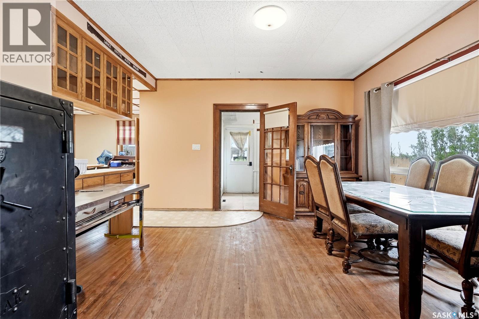 Mullen Acreage Property Photo 5