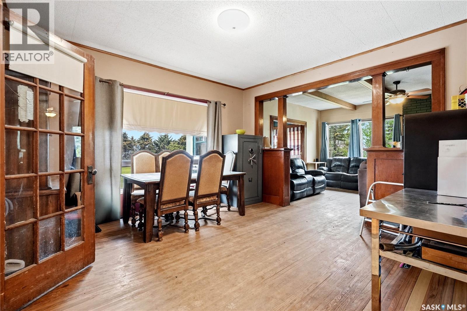 Mullen Acreage Property Photo 6