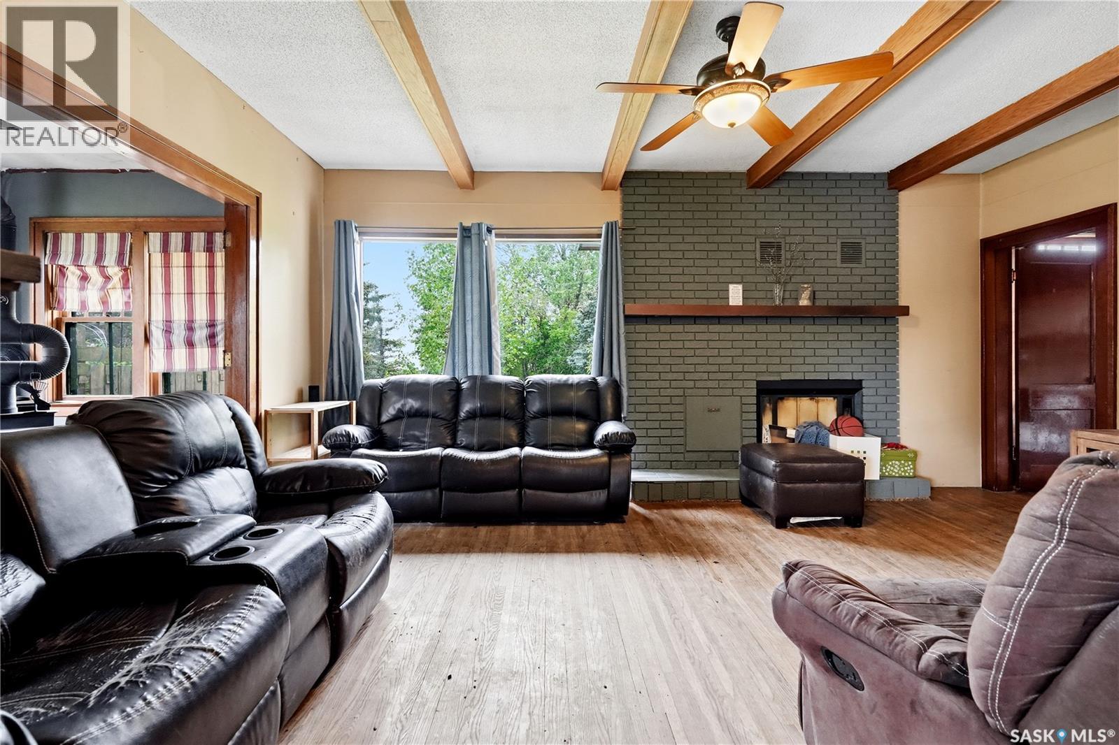 Mullen Acreage Property Photo 9