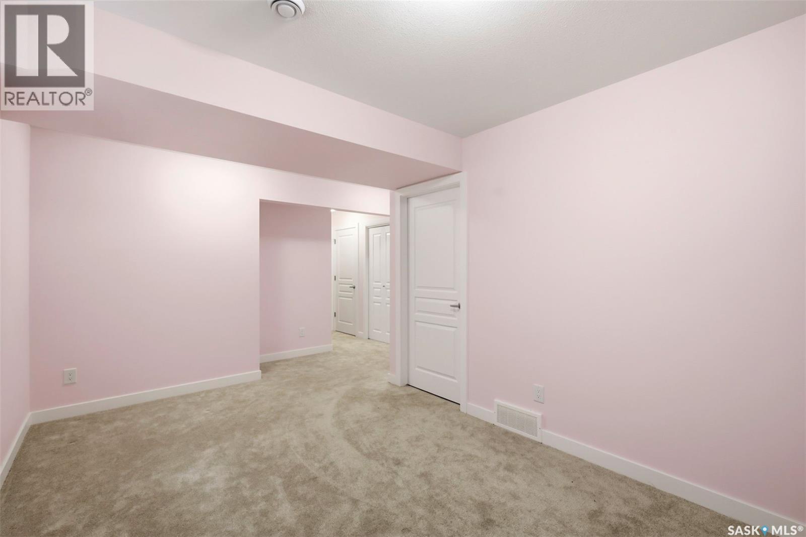 251 Newton Link Property Photo 32
