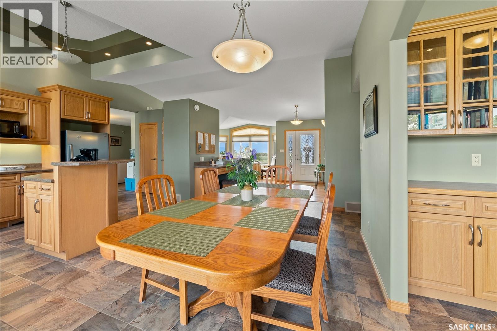 400 Lakeshore Drive Property Photo 25