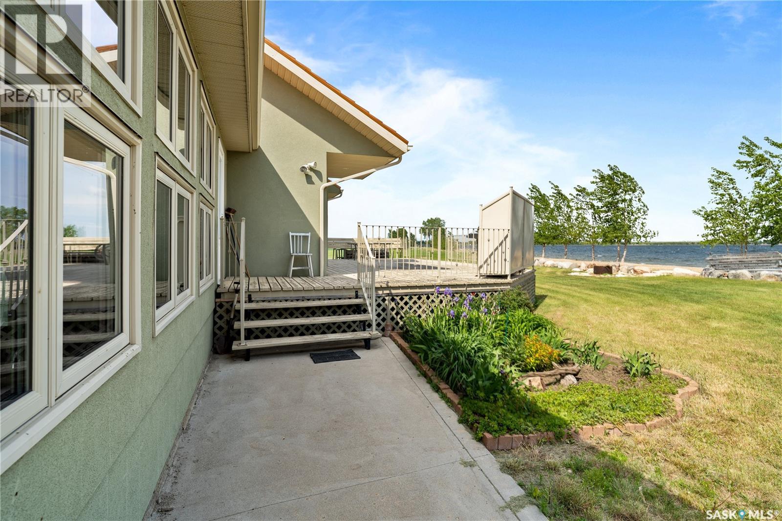 400 Lakeshore Drive Property Photo 50