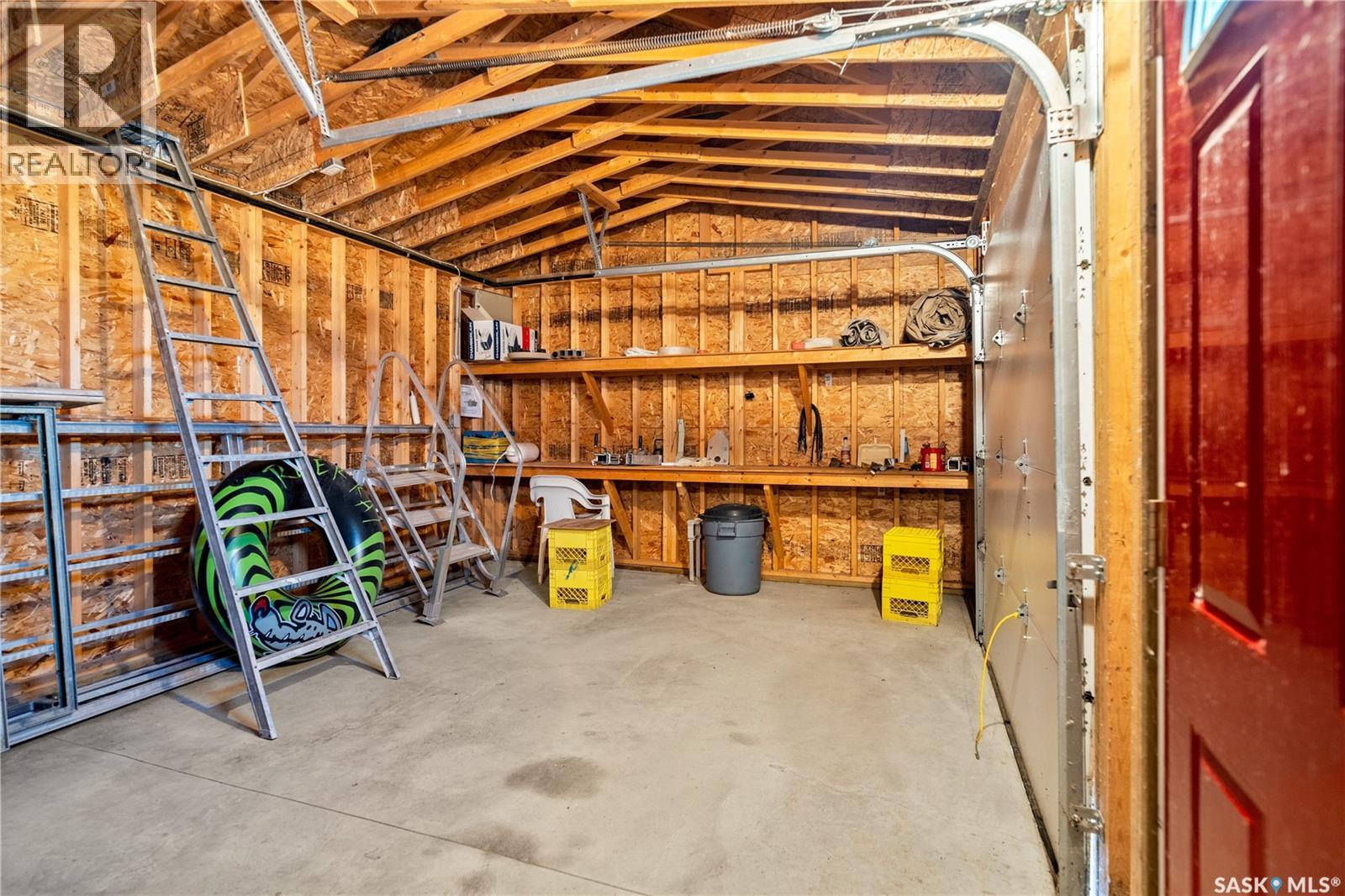 400 Lakeshore Drive Property Photo 56
