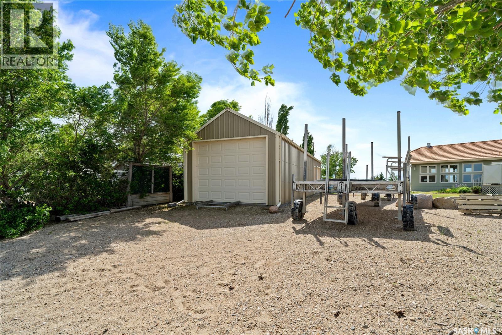 400 Lakeshore Drive Property Photo 57