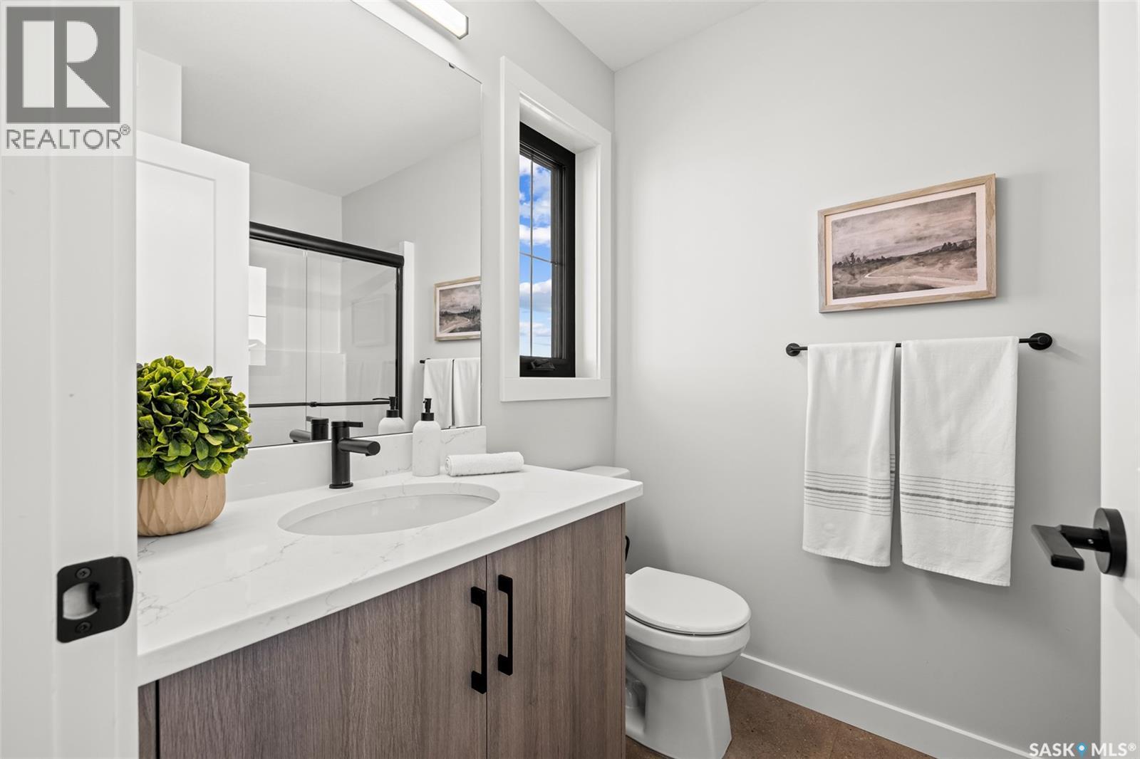 1748 West Market Street Property Photo 18