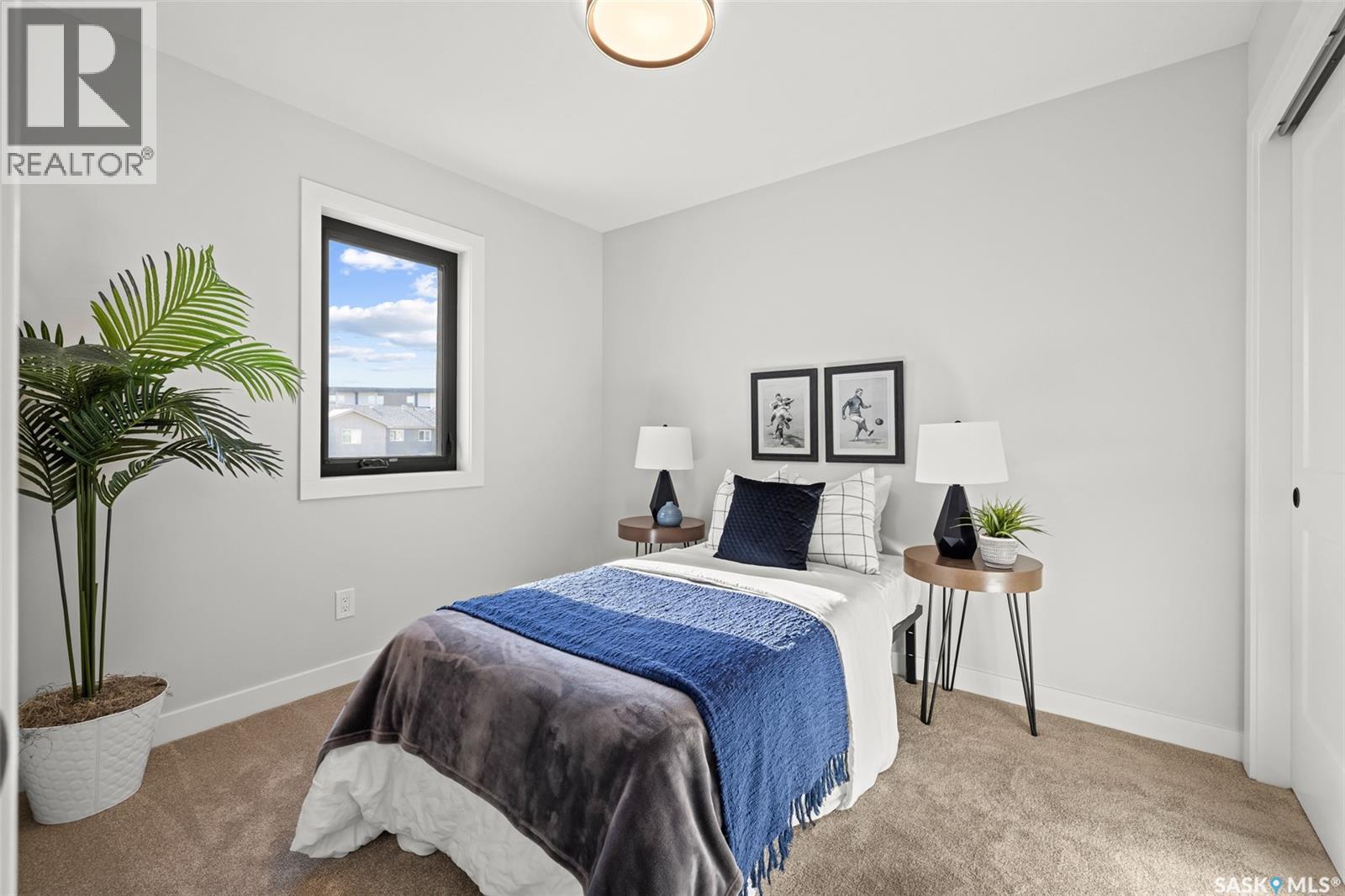 1748 West Market Street Property Photo 20