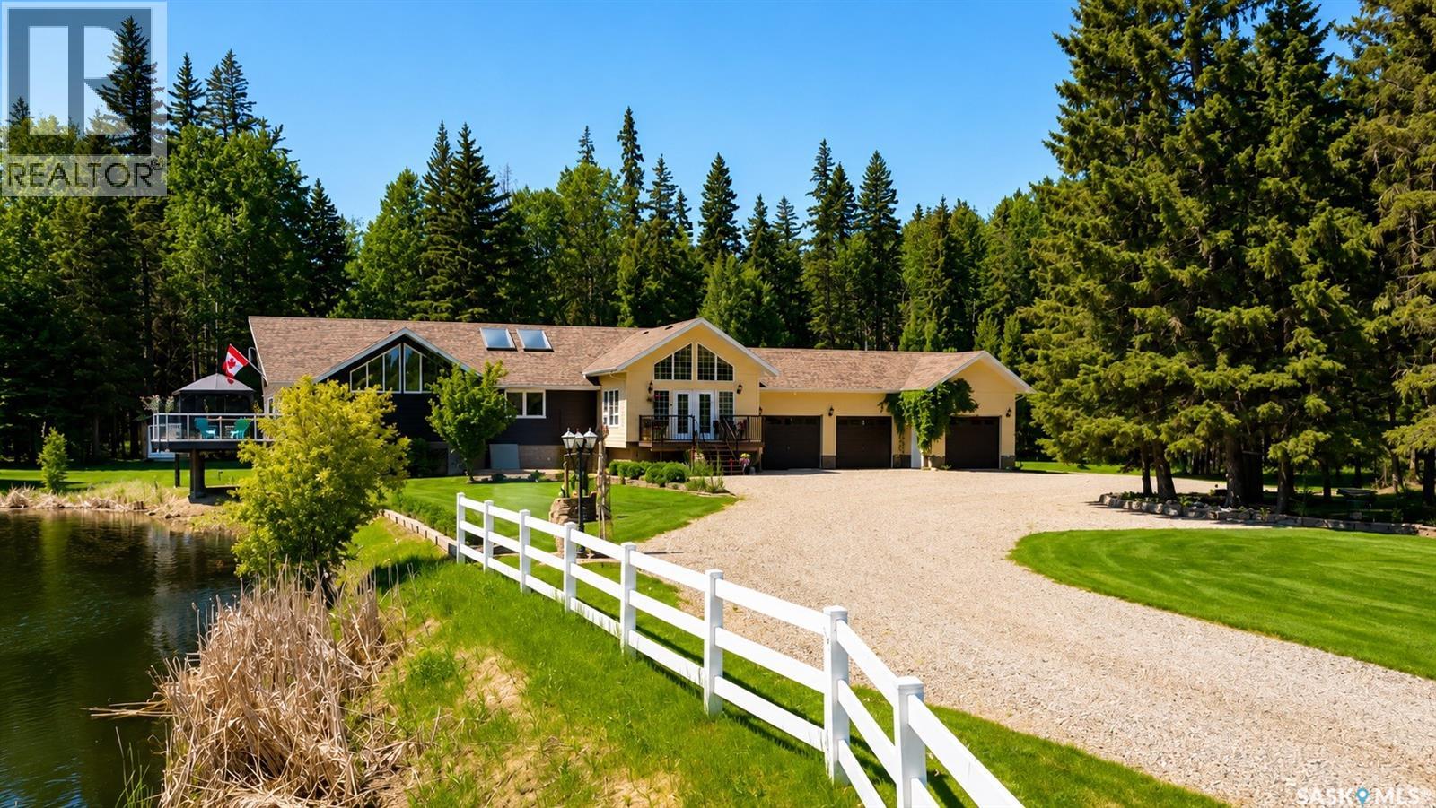 Chitiek Lake Acreage Property Photo 1